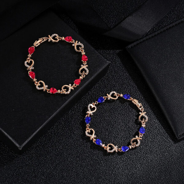 Hollow Love Bracelet With Rhinestones Fashion Temperament Heart-shaped Bracelet For Valentine's Day Gift Jewelry - Image 7